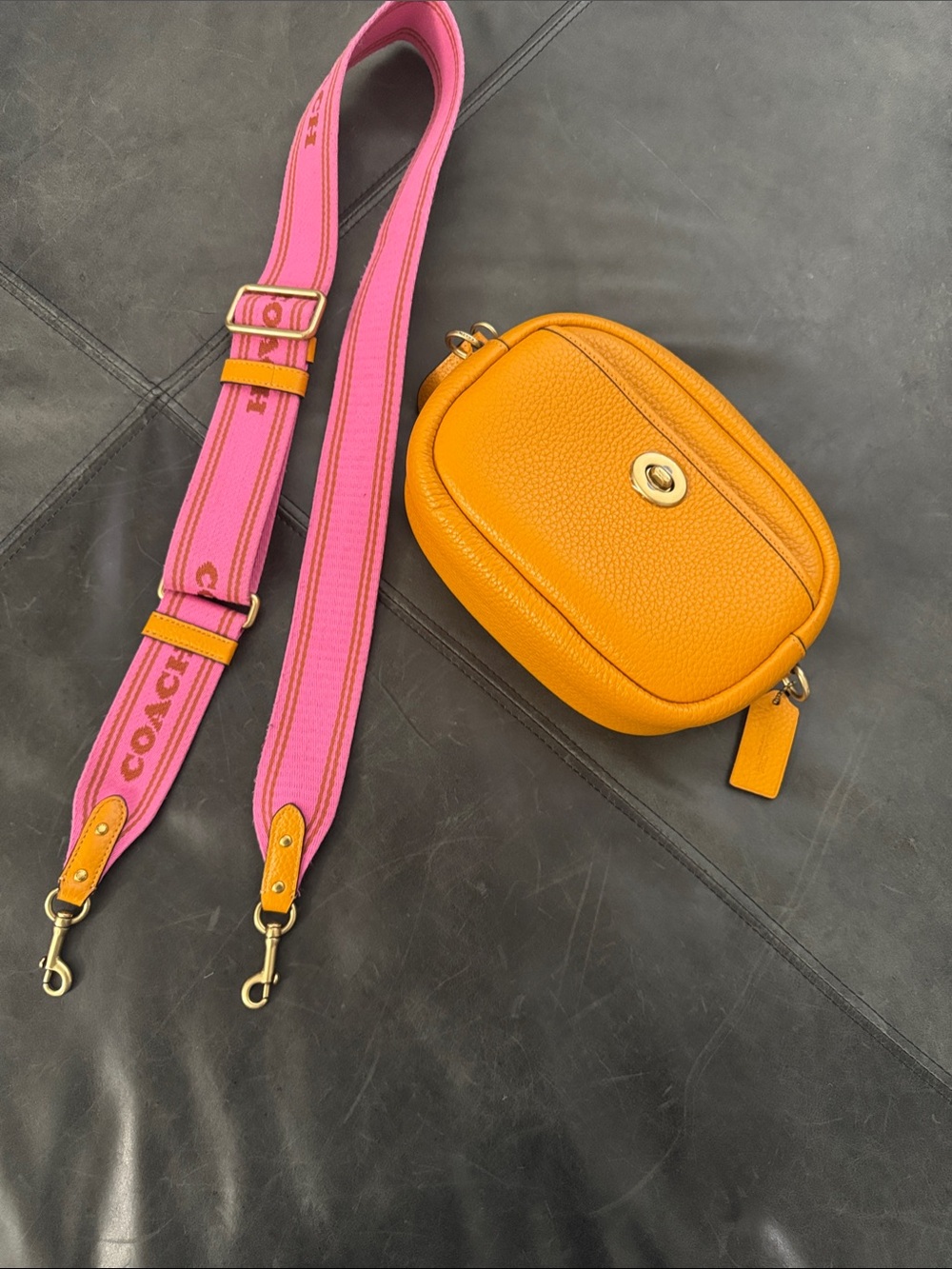 Coach Pebbled Leather Camera Bag in Papaya orange